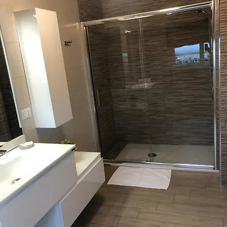 Pensiune B&B Aeroporto Bari Wojtyla Bari